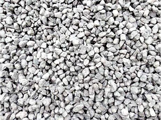 物料硬度高、粒度不均勻？紅星對(duì)輥式破碎機(jī)輕松破解砂石骨料難題！