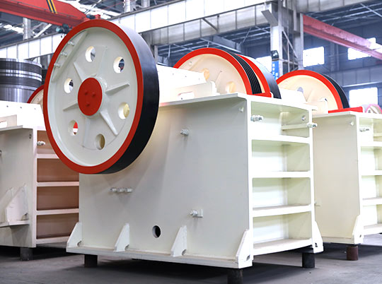 如何確定復(fù)擺顎式破碎機(jī)軸承的內(nèi)部游隙？