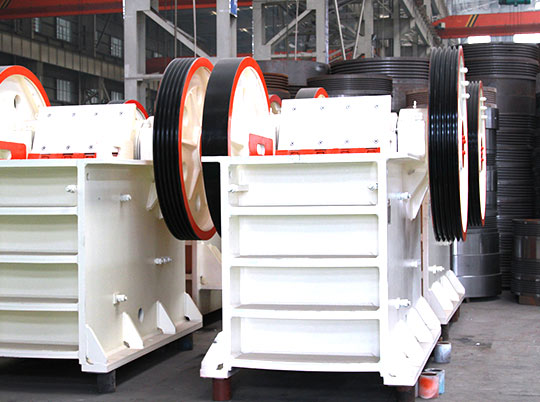 紅星機(jī)器：炎炎夏日，您的破碎機(jī)降溫了嗎？